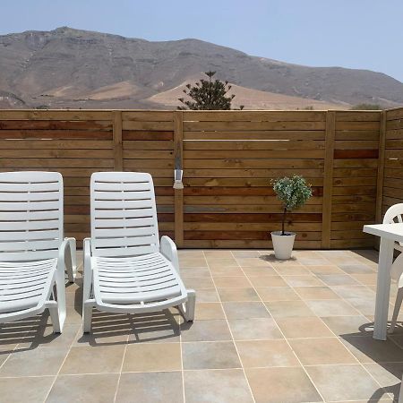 Apartment In Famara Beach Тегисе Экстерьер фото