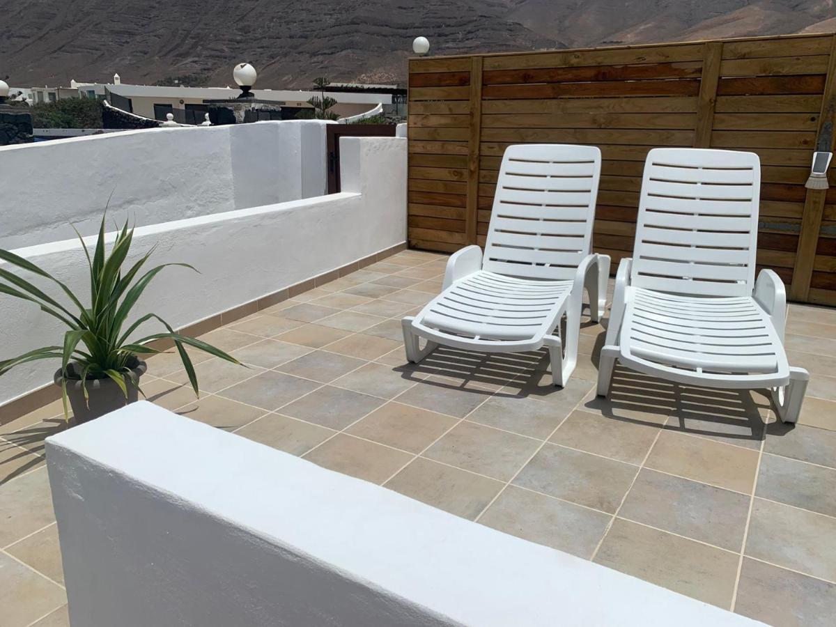 Apartment In Famara Beach Тегисе Экстерьер фото